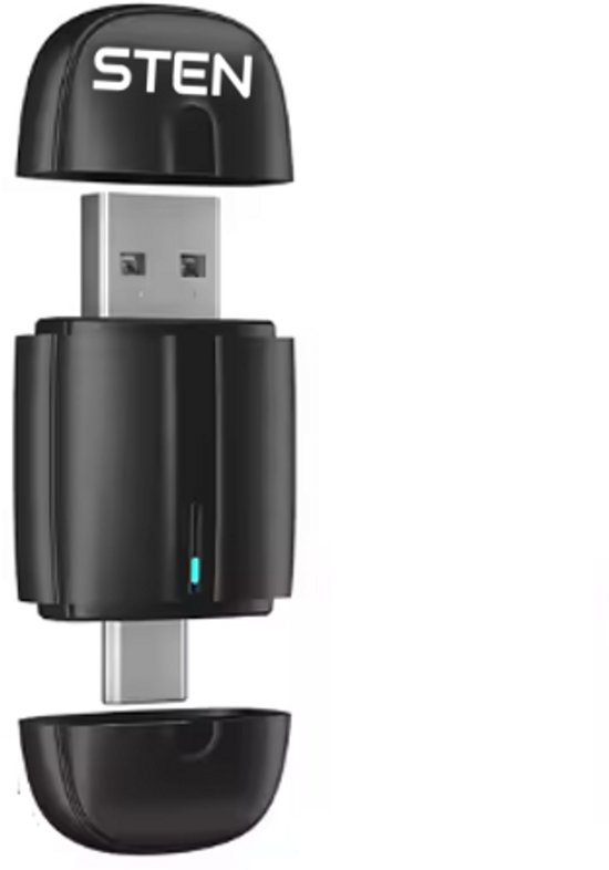 Zwarte draadloze CarPlay dongle met STEN logo, USB-stekker en USB-C aansluiting, met deksels.