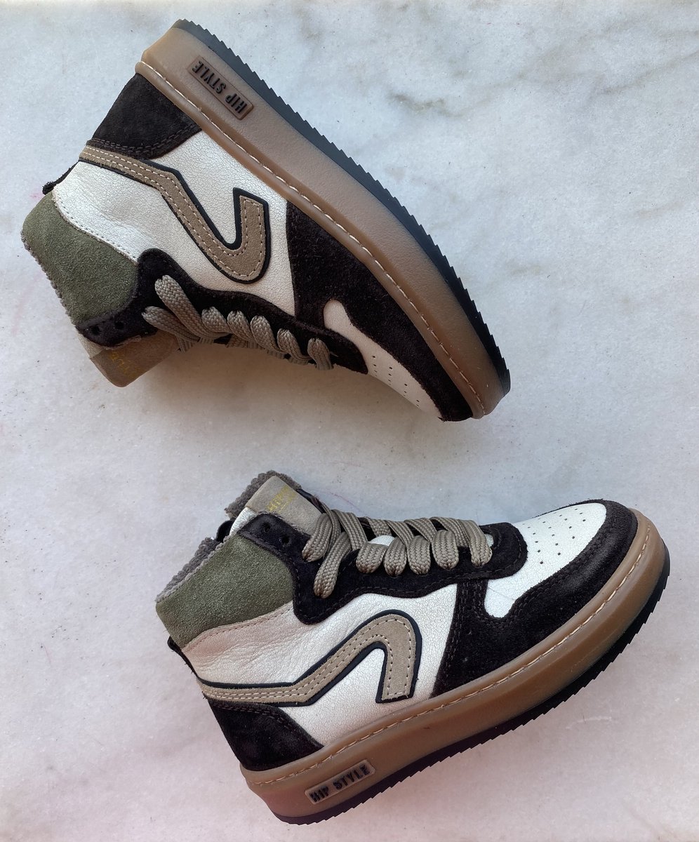 Hip sneaker maat 30