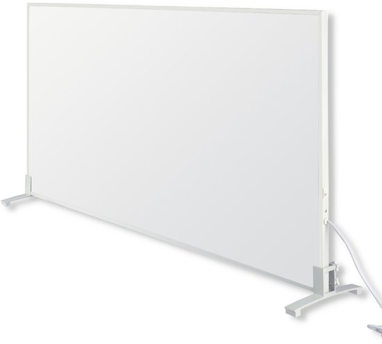 Wit staand infrarood verwarmingspaneel met twee zilverkleurige voeten en een witte kabel.