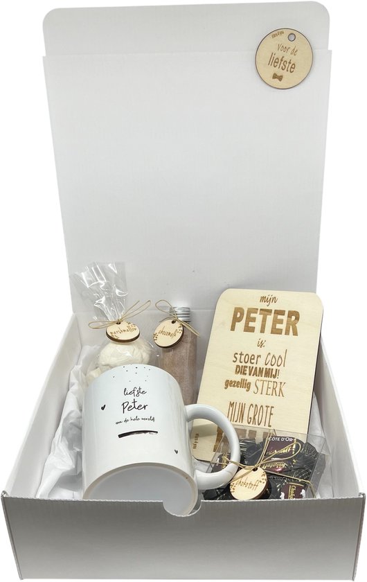 Coffret cadeau cher PETER | gris | HÉROS | chère marraine | Peter demande | devenir parrain | questions de parrain | devenir marraine | cadeau  | boite cadeau | coffret cadeau | cher Pierre