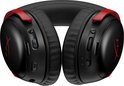 Zwarte gaming headset met rode accenten en HyperX logo.