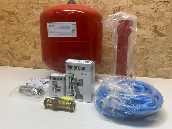 Flamco Flexconsole expansievatbeugel 1/2 x 3/4, rood