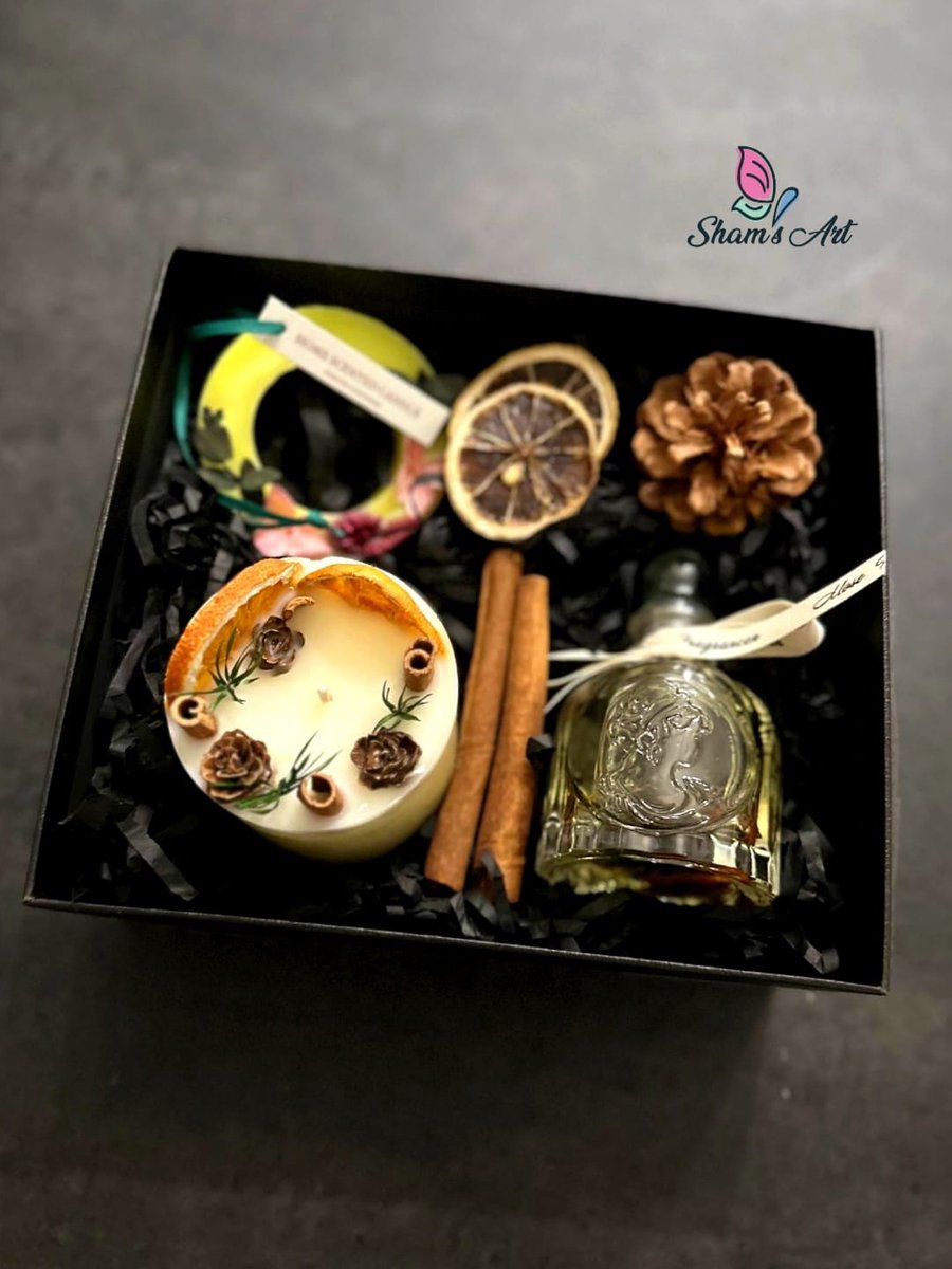 Luxe Cadeau Set - Handgemaakte Elegante Kaars + Rietverspreiderparfum en Garderobe Wax - Geschenk Set - Geur Kaars - Aromatherapie Kaars