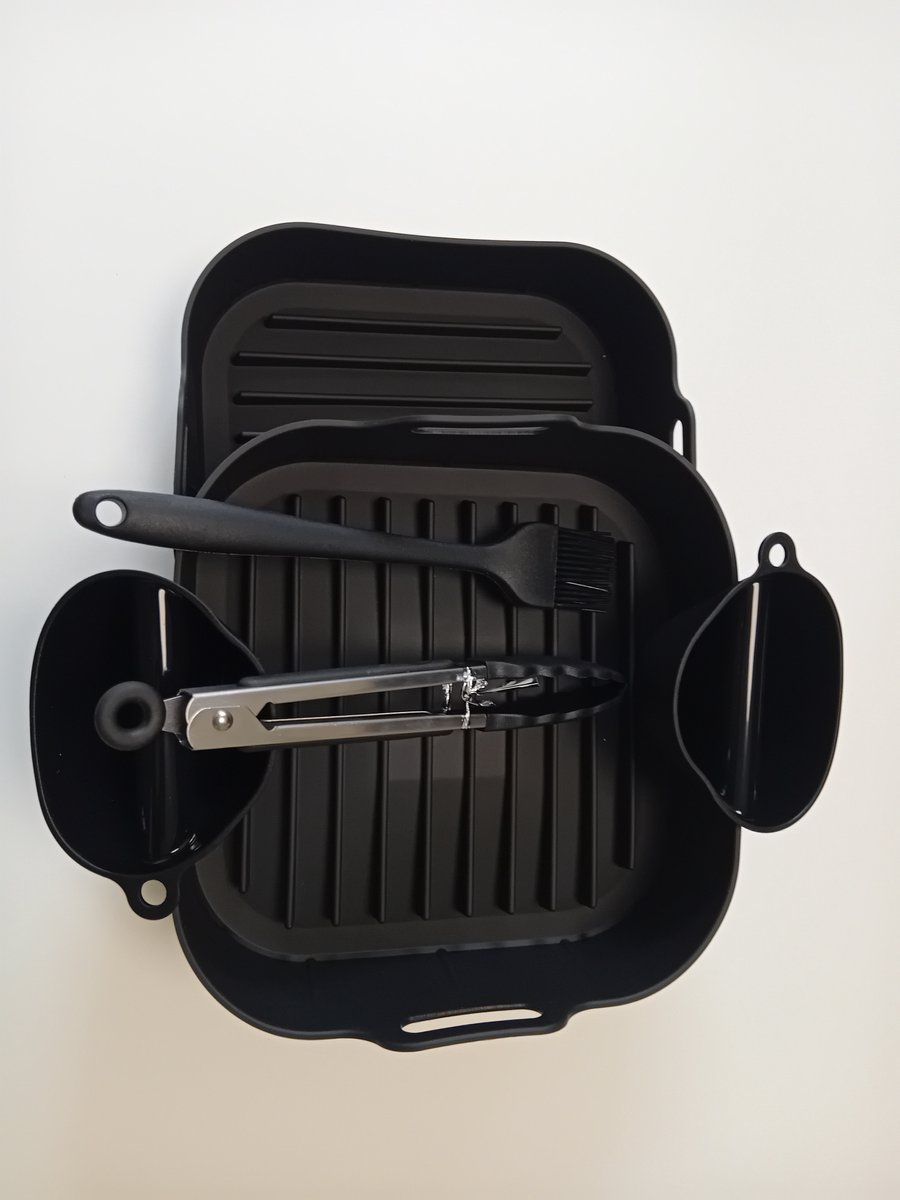 Airfryer Bakjes Siliconen – 20.5 cm Vierkant – 2 Stuks – Herbruikbaar & BPA-vrij – Alternatief voor Bakpapier – Non-stick Accessoires – Vaatwasserbestendig – Geschikt voor Philips Airfryer