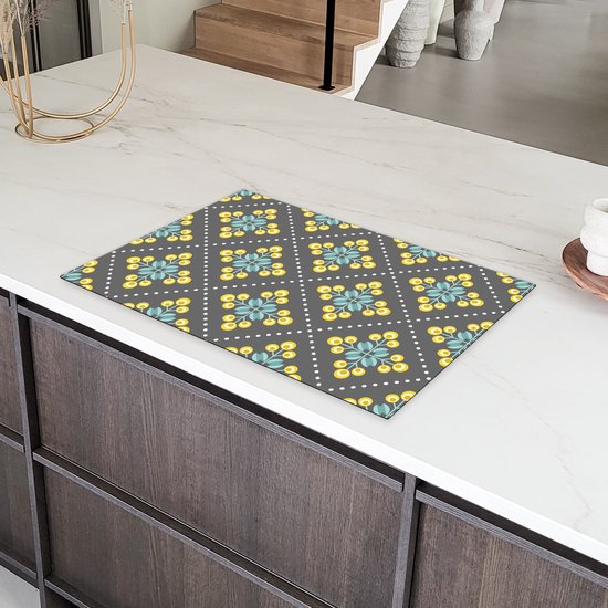KitchenYeah® Inductie beschermer 81.2x52 cm - Design - Ruit - Bloemen - Grijs - Kookplaataccessoires - Afdekplaat voor kookplaat - Inductiebeschermer - Inductiemat - Inductieplaat mat - Keuken decoratie