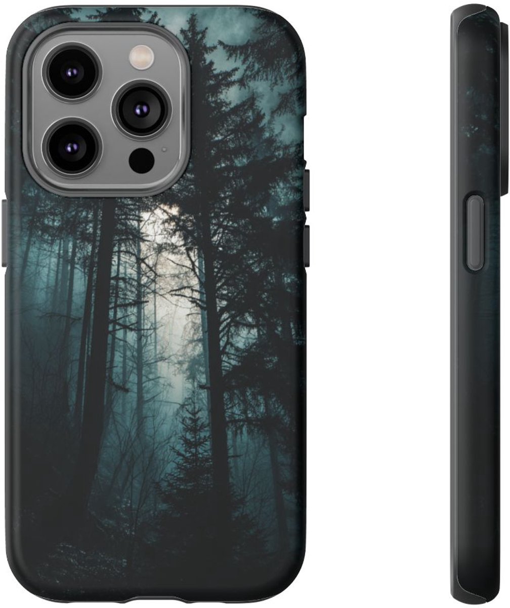 Donkere Mistige Bos Silhouetten – Telefoonhoesje Geschikt voor iPhone 14 Pro