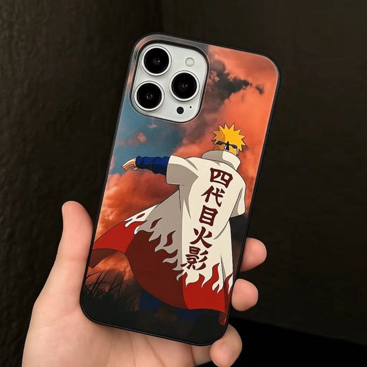Anime Merchandise Telefoonhoesje – Stijlvolle Japanse Anime & Manga Smartphone Hoes – TPU Shockproof Hoesje met Uniek Design – Anti-Kras & Valbescherming – Perfect Cadeau voor Otaku & Weeb Fans - Naruto Minato Namikaze - Apple Iphone 15 Pro