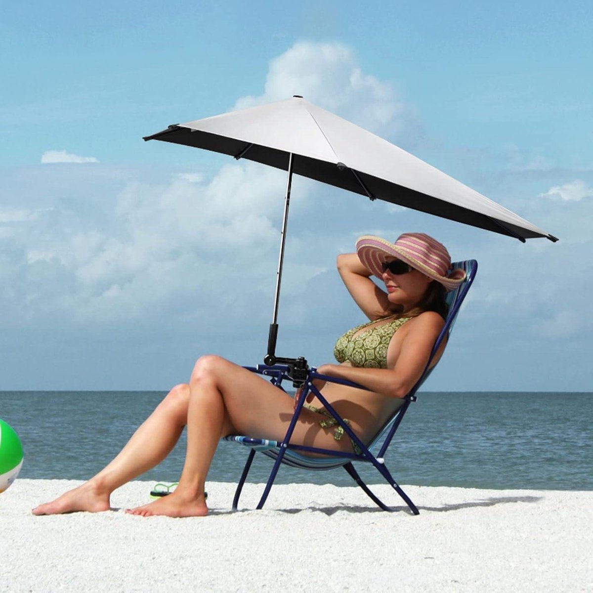 Verstelbare strandparasol XL 117 x 111 cm met UPF 50+ bescherming en universele klem - In hoogte verstelbaar en geschikt voor stoel, golfkar, wandelwagen, bleekmiddel en terras