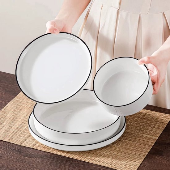 MALACASA Servieset 6 personen, 18-delige tafelservice van wit porselein, Moderne servieset borden set met elk 6 eetplaten, 6 dessertplaten en 6 muelschalen,Serie LUNA MALACASA Servieset 6 personen, 18-delige tafelservice van wit porselein, Moderne servieset borden set met elk 6 eetplaten, 6 dessertplaten en 6 muelschalen,Serie LUNA