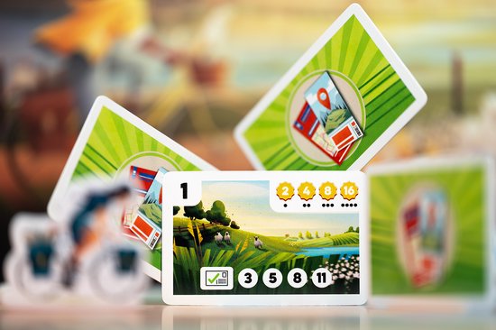 999 Games - Postcards - Strategisch Bordspel - Met een solo variant - Hop! Op de fiets spel!