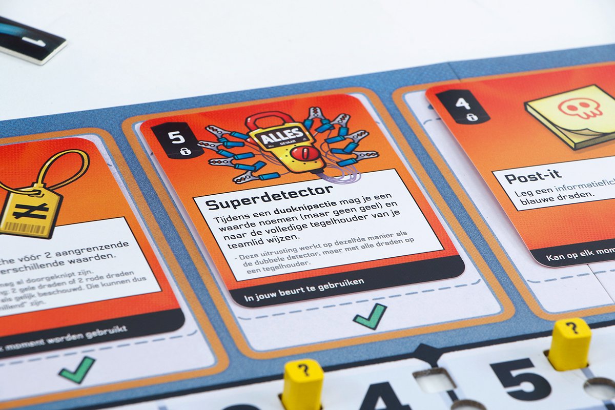 999 Games - Bomb Busters - Coöperatief Bordspel - Winnaar Spiel des Jahres 2025/Speelgoed van het jaar 2025 en de Gouden Ludo!- Werk samen en maak de bom onschadelijk - Tik tak, tik tak... — afbeelding 24