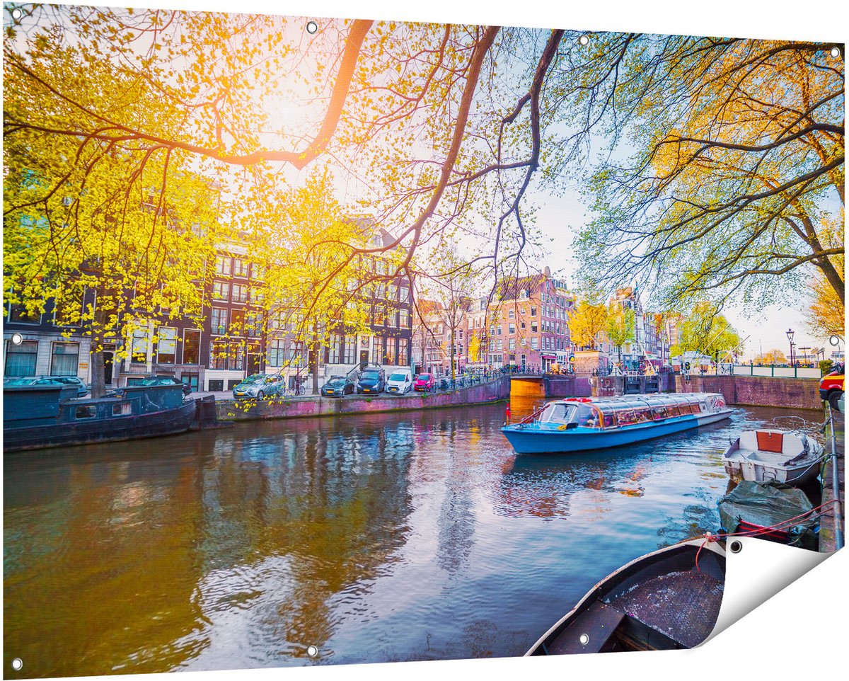 Gards Tuinposter Amsterdamse Gracht tijdens het Voorjaar - 150x100 cm - Tuindoek - Tuindecoratie - Wanddecoratie buiten - Tuinschilderij Multikleur