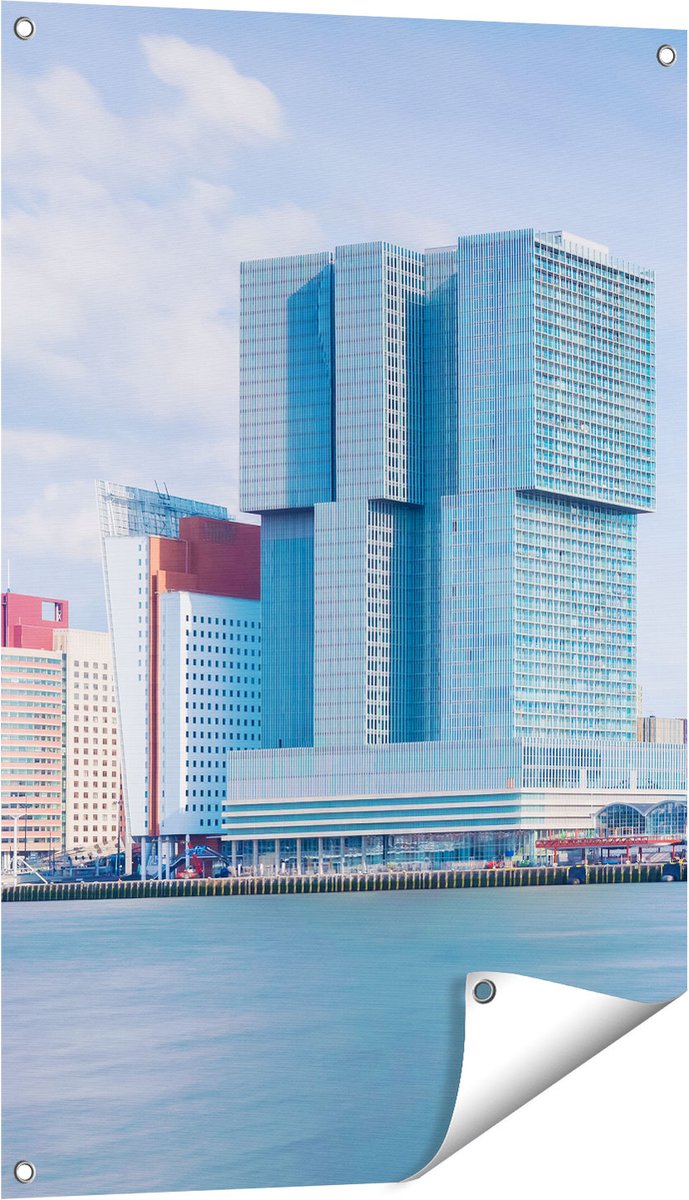 Gards Tuinposter Rotterdamse Skyline aan het Water - 60x90 cm - Tuindoek - Tuindecoratie - Wanddecoratie buiten - Tuinschilderij Multikleur