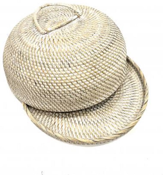 Foodcover rattan closed