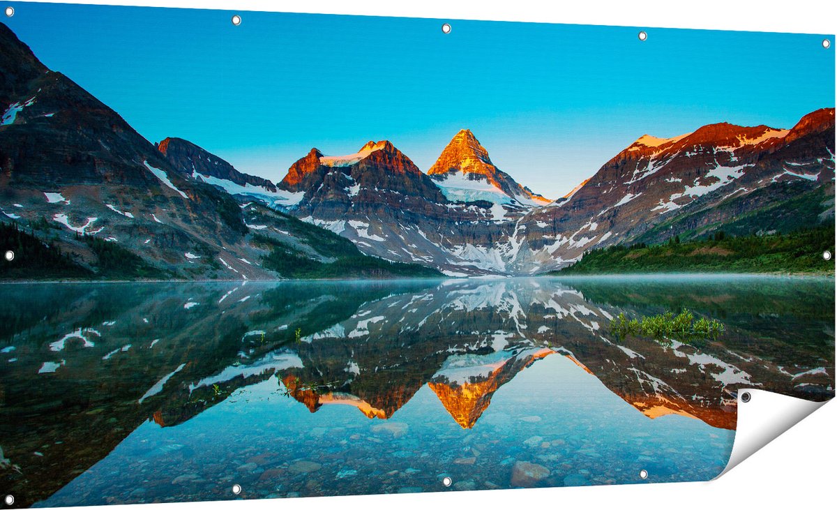 Gards Tuinposter Berg Assiniboine bij het Meer in Canada - 180x90 cm - Tuindoek - Tuindecoratie - Wanddecoratie buiten - Tuinschilderij Multikleur