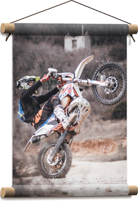 Textielposter - Man Stuntend op Motor op Motorcross Parcour - 30x40 cm Foto op Textiel