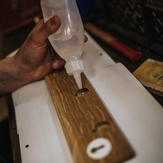 thumbnail: WOODS Sleutelrek Van Eikenhout 40 Cm - Handgemaakte Sleutelplank Met Plank Uit Beieren