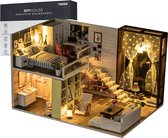 Miniatuur Bouwpakket Volwassenen - Contracted City - Houten Modelbouw - Met LED verlichting, Stofkap en Muziekdoosje