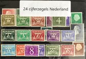 Luxe postzegel pakket (A6 formaat) - collectie van 24 cijferzegels Nederland - kan als ansichtkaart in een A5 envelop. Authentiek cadeau - cadeau - geschenk