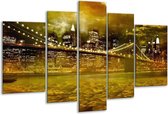 Glasschilderij New York, Brug - Oranje, Bruin, Groen - 170x100cm 5Luik - Foto Op Glas - Geen Acrylglas Schilderij - 6000+ Glasschilderijen Collectie - Wanddecoratie