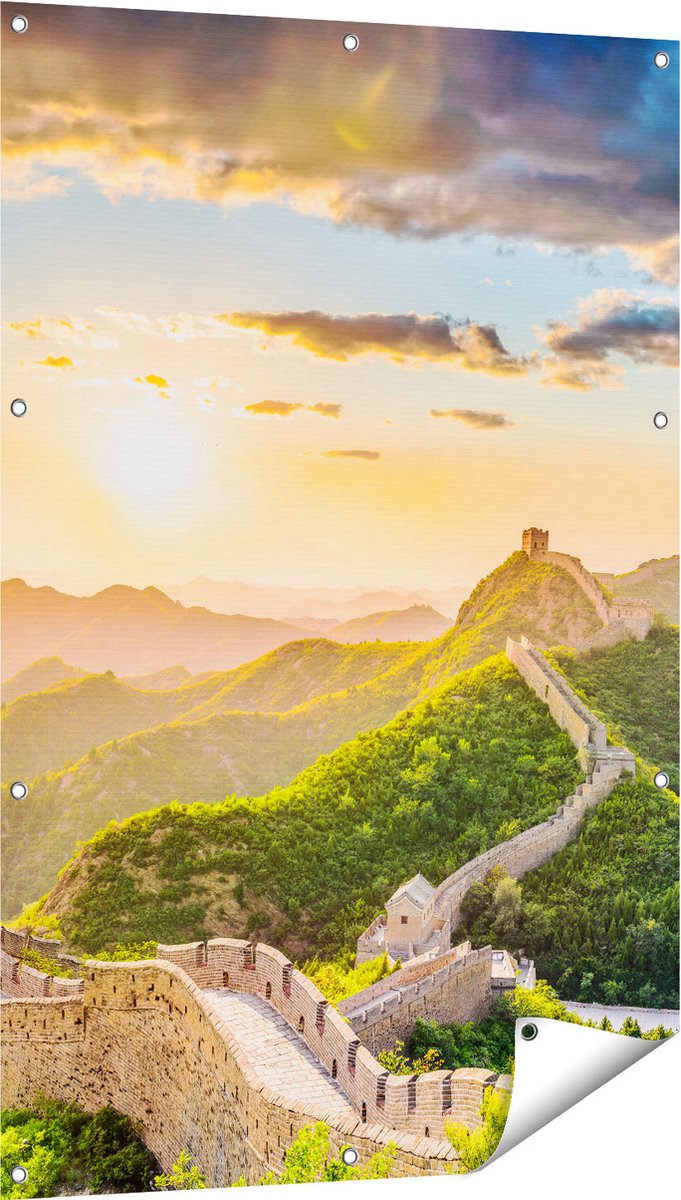 Gards Tuinposter De Chinese Muur door de Bergen met Zon - 80x120 cm - Tuindoek - Tuindecoratie - Wanddecoratie buiten - Tuinschilderij Multikleur