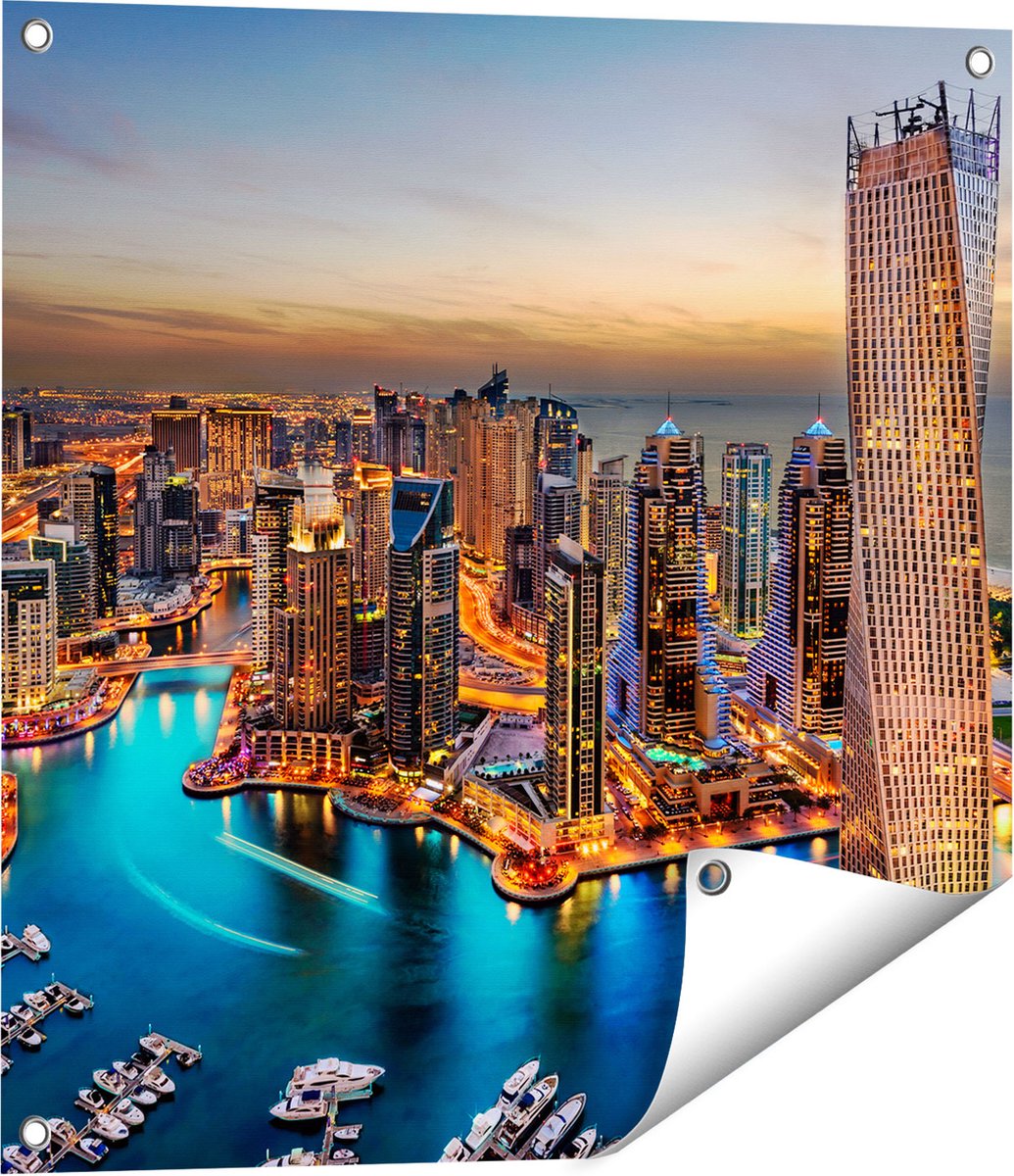 Gards Tuinposter Dubai Haven met de Stad - 60x60 cm - Tuindoek - Tuindecoratie - Wanddecoratie buiten - Tuinschilderij Multikleur