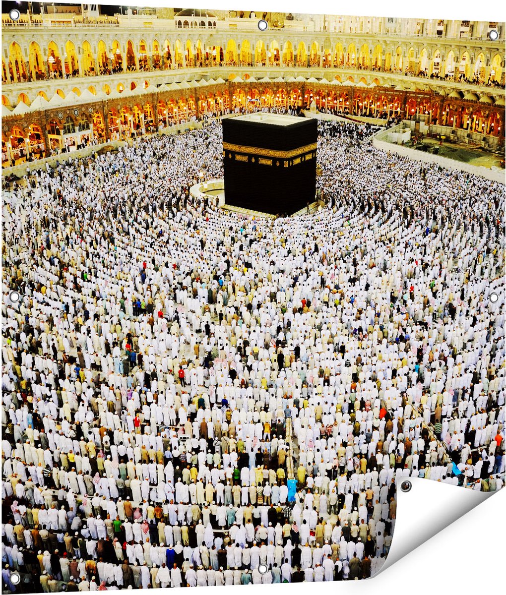 Gards Tuinposter Zwarte Steen in Mekka met Biddende Moslims - 90x90 cm - Tuindoek - Tuindecoratie - Wanddecoratie buiten - Tuinschilderij Multikleur