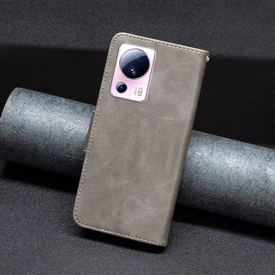MobyDefend Hoesje - Geschikt voor Xiaomi 13 Lite - Wallet Book Case Met Koord - Grijs