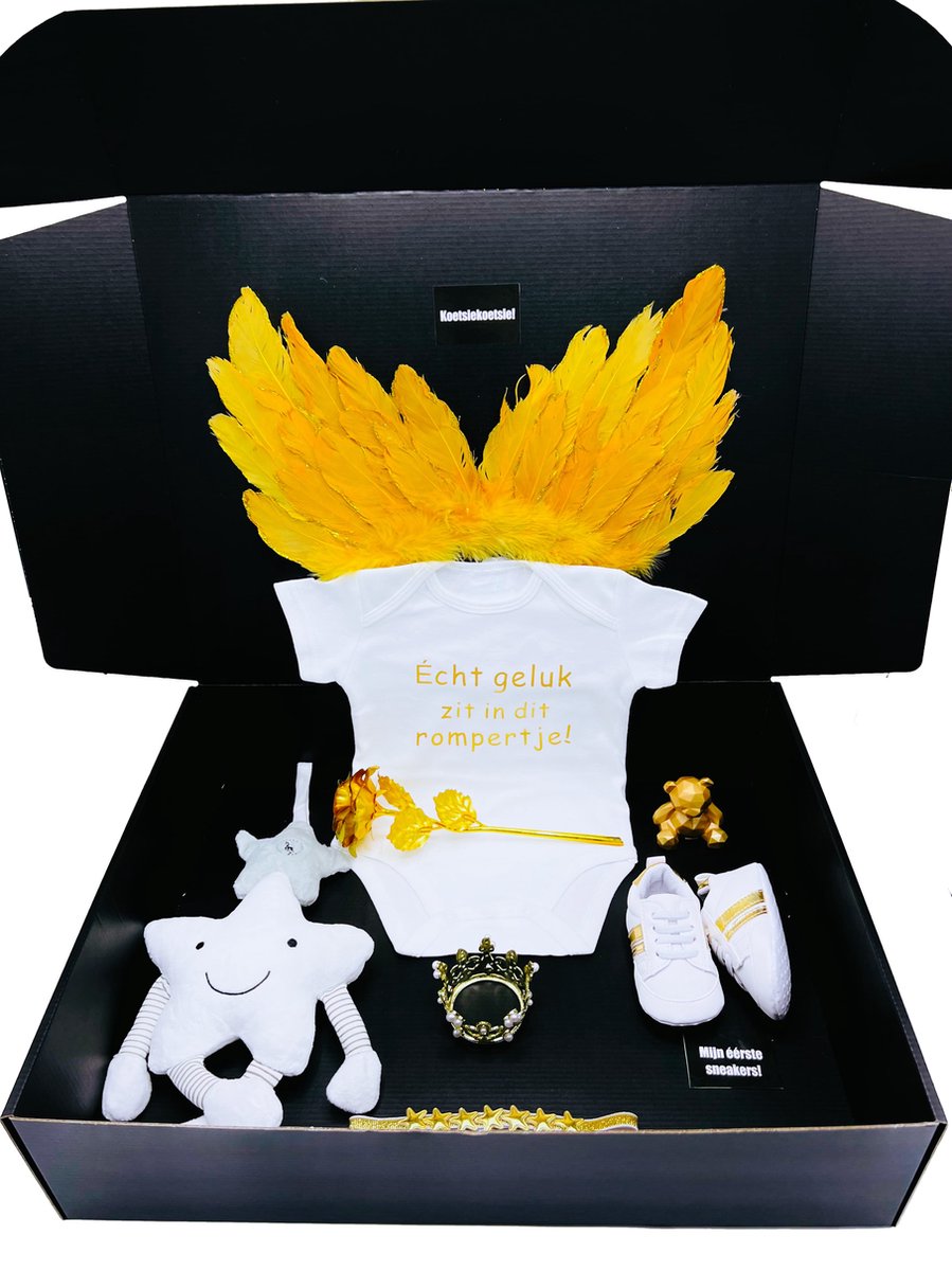Goedkoopste Kraamcadeau goud met romper, babysneakers, muziekmobiel en gouden baby vleugels- kan ook rechtstreeks als cadeau worden verstuurd