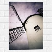 Muursticker - Onderaanzicht van Witte Windmolen - 40x60 cm Foto op Muursticker