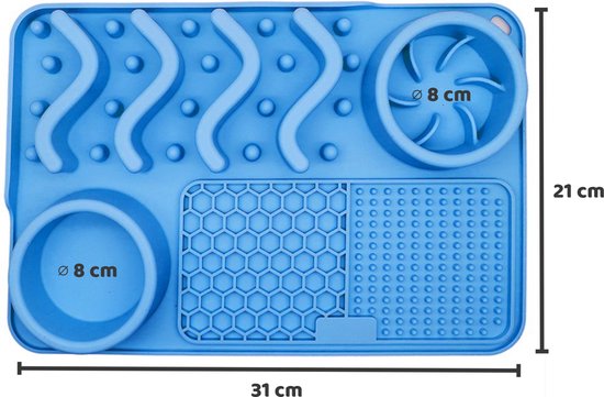 Blauwe siliconen snuffelmat met afmetingen 31x21cm, inclusief twee kommetjes van 8cm diameter.