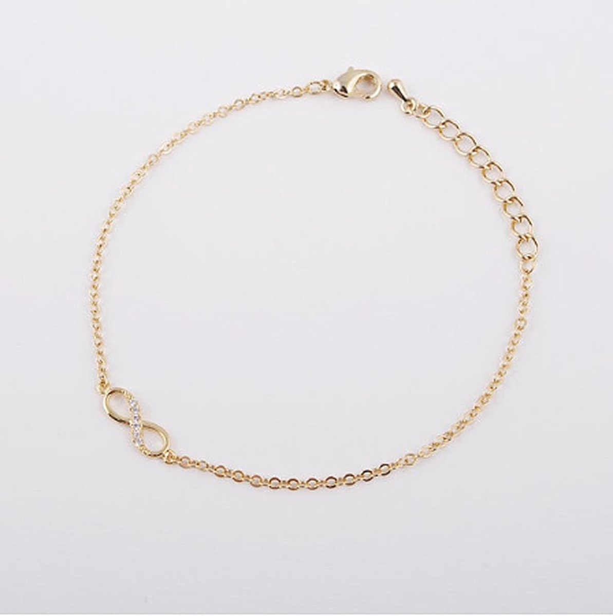 TVR-Wares® | Premium Infinity armband goud | Klemsluiting | Verstelbare maat