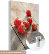 Table avec des fraises rouges en plexiglas 60x80 cm - Tirage photo sur Glas (décoration murale en plexiglas)