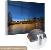 MuchoWow® Glasschilderij 30x20 cm - Schilderij acrylglas - Amsterdam - Brug - Water - Foto op glas - Schilderijen