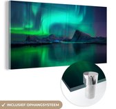 Glasschilderij - Noorderlicht - Berg - Noorwegen - Natuur - 120x60 cm - Water decoratie - Acrylglas Schilderijen - Foto op Glas