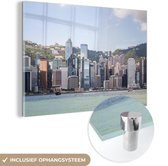 MuchoWow® Glasschilderij 120x80 cm - Schilderij acrylglas - Stad - Hong kong - Water - Foto op glas - Schilderijen