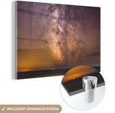 MuchoWow® Glasschilderij 150x100 cm - Schilderij acrylglas - Kleurrijke hemel met de Melkweg - Foto op glas - Schilderijen