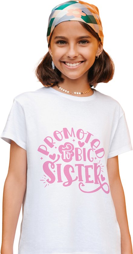 grote zus - Kinder T-Shirt - wit - Maat 98 /104 - T-Shirt leeftijd 3 tot 4 jaar - Grappige teksten - Cadeau - Shirt cadeau - grote zus poppetje - verjaardag -