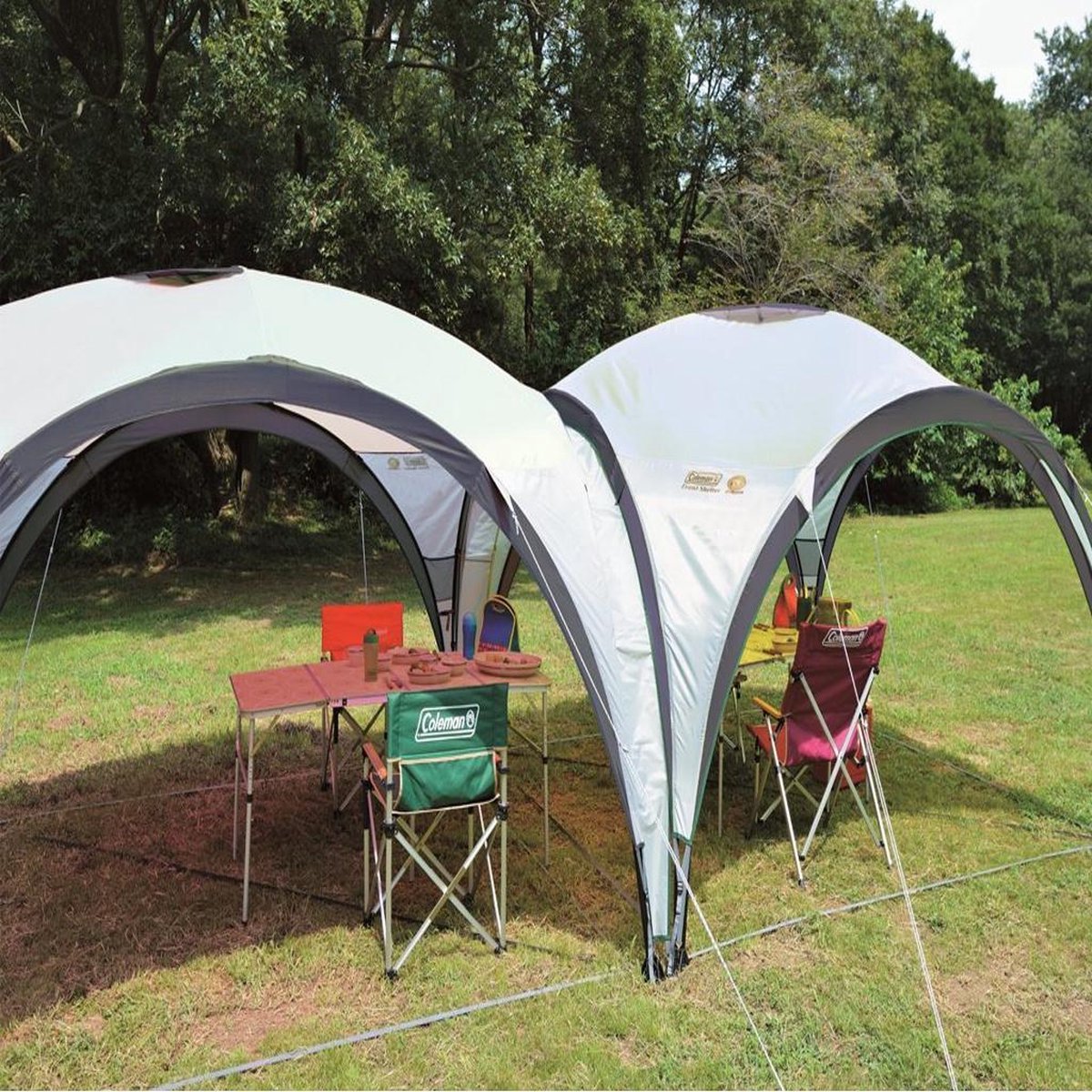 | Coleman Event Shelter XL Partytent 4.50 x 4.50 Coleman Event Shelter XL Partytent Grijs