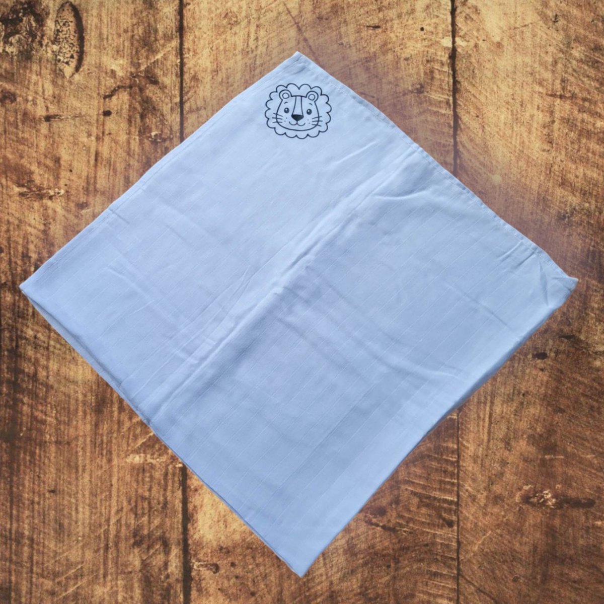 Goedkoopste Hydrofieldoek - opdruk - 120 x 120 - Swaddles - opdruk leeuw zwart - kraamgeschenk