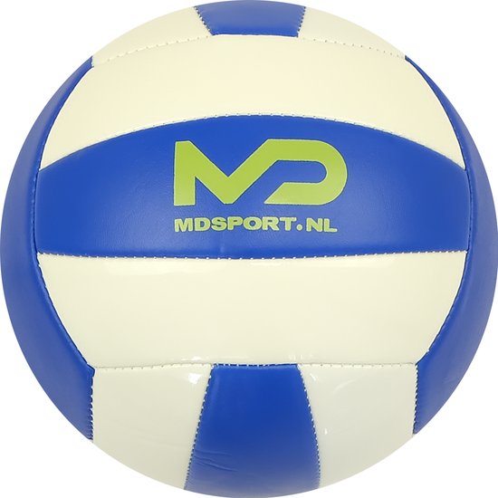 Volleybal met witte en blauwe banen en een groen MDsport.nl logo.