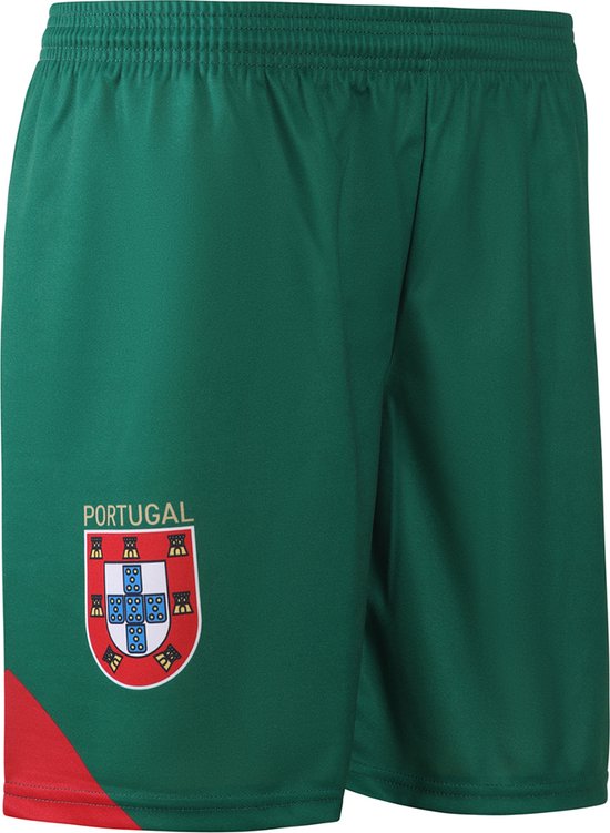 Portugal voetbalbroekje: donkergroene stof met "PORTUGAL" en rood detail.