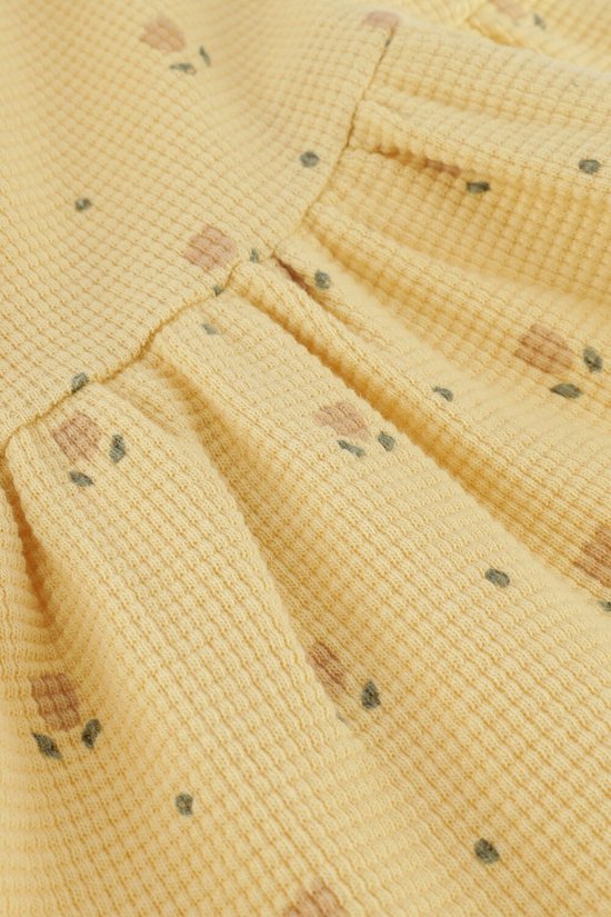 Quincy Mae Waffle Flutter Sleeve Dress Jurken & Rokken Unisex - Geel - Maat 104/110