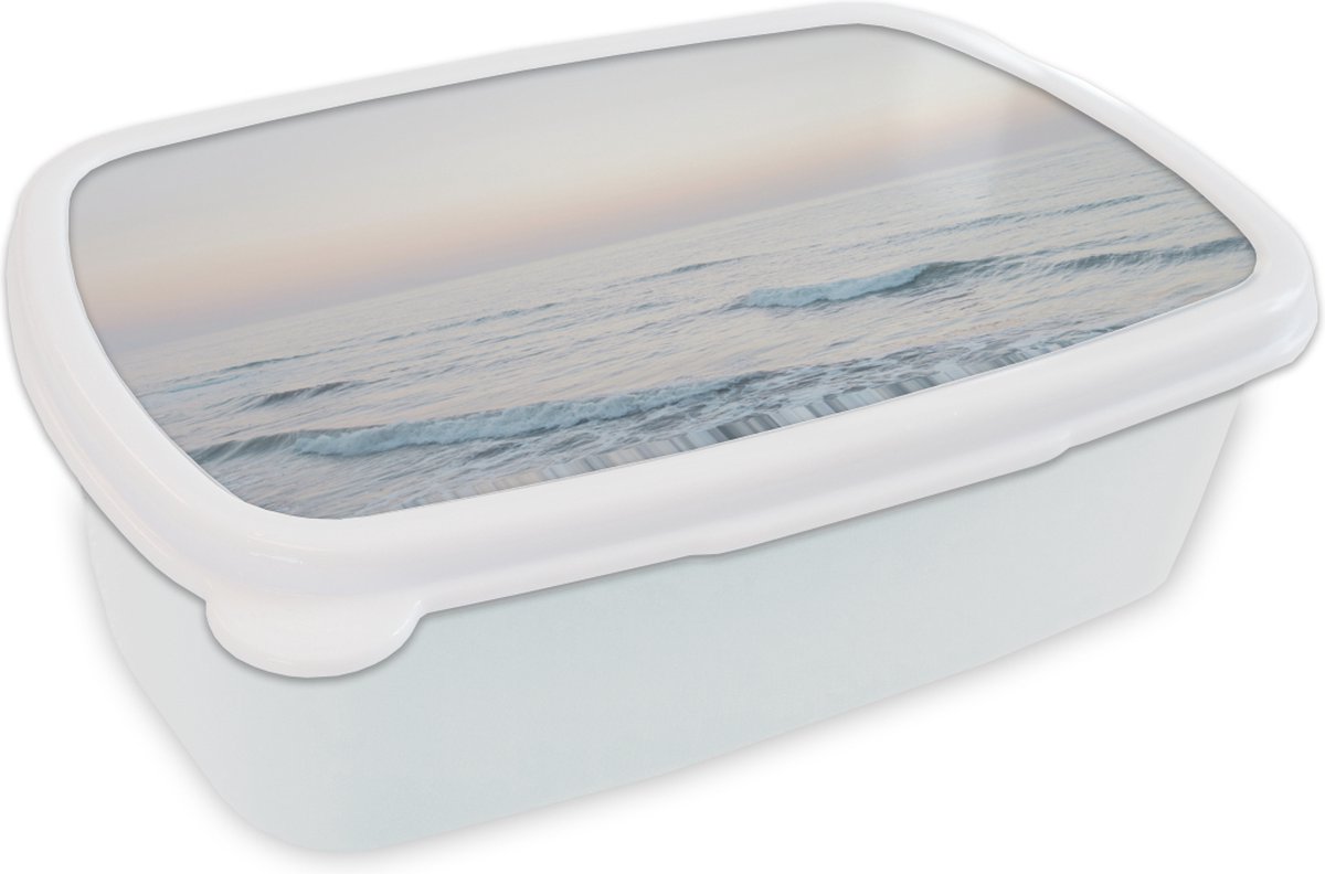 Broodtrommel Wit - Lunchbox - Brooddoos - Zee - Golven - Water - Natuur - 18x12x6 cm - Volwassenen