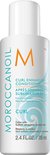 Kleine witte fles Moroccanoil "Curl Enhancing Conditioner" (2.4 FL.OZ. / 70 ml) met blauw golfpatroon.