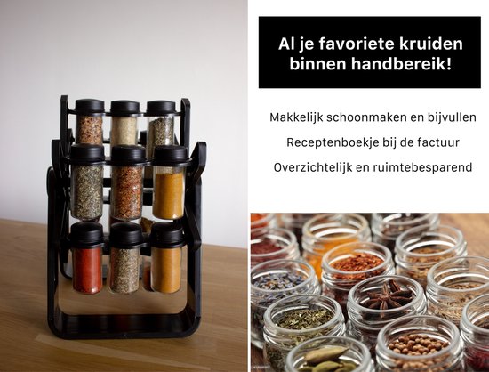 Zwarte kruidenmolen met 16 potjes, gevuld met kruiden, op een houten tafel.