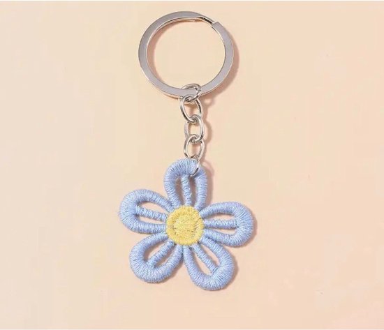 Akyol - BLauwe bloem sleutelhanger – Sleutelhanger – sleutelhanger bloemen - bloem sleutelhanger- cadeau – Liefde – blauw bloem – Bloemen – Bloem sleutelhanger – Liefde cadeau – blauw – Valentijns cadeau