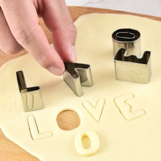 36 stuks letteruitstekers, miniuitsteekvormpjes, cijfers, fondant, uitsteekvormpjes, bakken voor koekjes, koekjes en fondant bakken