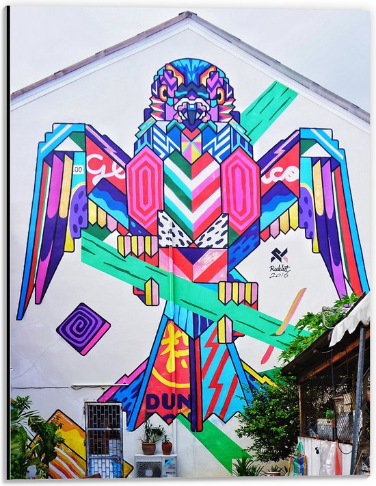 Dibond - Kunstige Vogel met Graffiti op Gebouw - 30x40 cm Foto op Aluminium (Met Ophangsysteem)