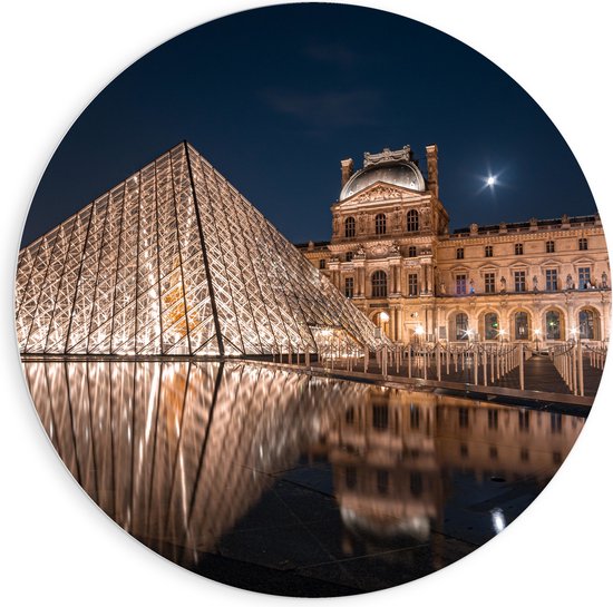 PVC Schuimplaat Muurcirkel - Verlicht Louvre in Parijs, Frankrijk - 90x90 cm Foto op Muurcirkel (met ophangsysteem)